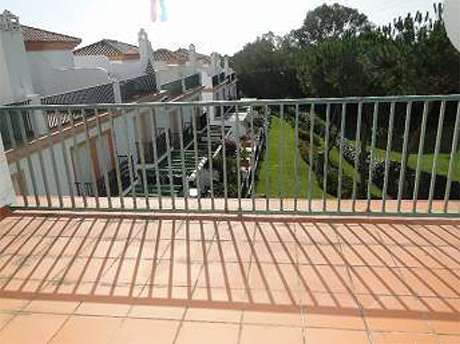 image of balcony house in cabopino for sale