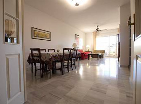 Ground floor apartment for sale las mimosas del golf cabopino dining room