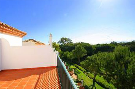 Lomas de cabopino | 3 bedroom townhouse for sale nice view