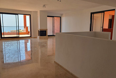 Stylish apartment for sale in Cascadas de Las Lomas, Calahonda, Mijas