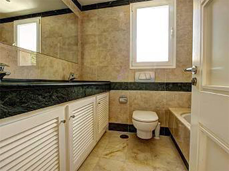 Apartment Cabopino Golf bathroom