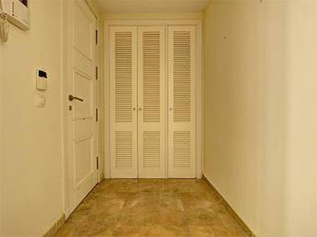 Apartment Cabopino Golf entrance door