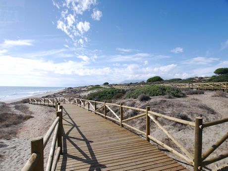 cabopino beach