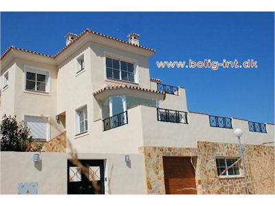 distress sale villa costa del sol