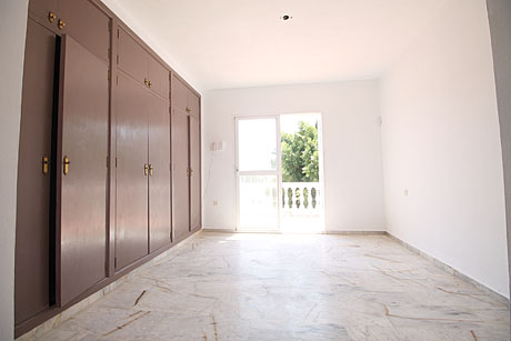 bank-villa-benalmadena-bedroom