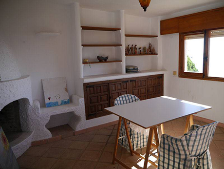 interior room image beach villa in cabopino for sale