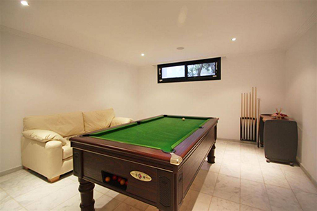 pool room image beachside villa in cabopino for sale