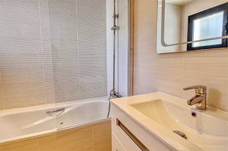 bathroom penthouse puerto de cabopino