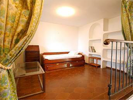 spare room First line beach apartment in Cabopino Port