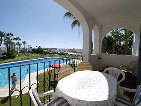 view to pool First line beach apartment in Cabopino Port