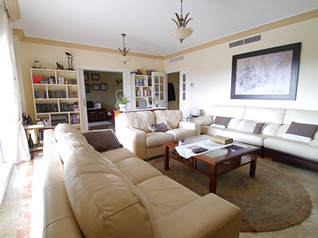 main living room pic santa clara golf marbella