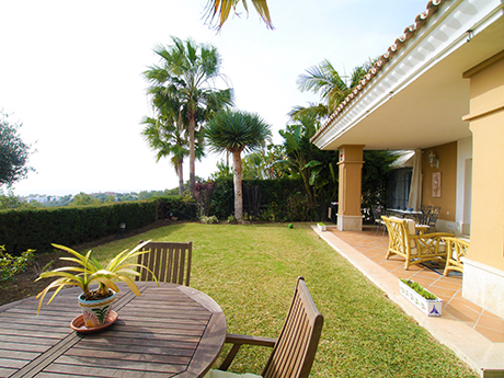 view from garden santa clara golf house marbella