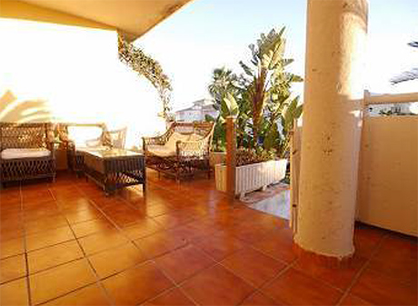 Ground floor apartment for sale las mimosas del golf cabopino patio