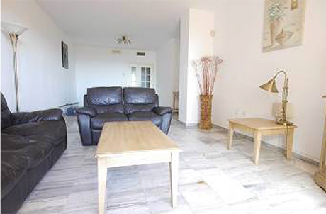 Elevated Ground floor apartment | Las Mimosas Cabopino living room