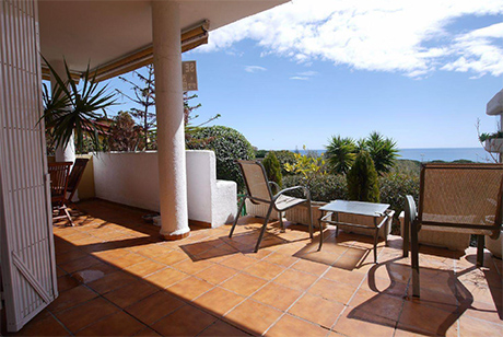 Elevated Ground floor apartment | Las Mimosas Cabopino main pic