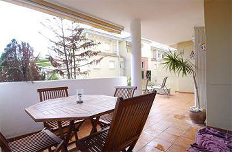 Elevated Ground floor apartment | Las Mimosas Cabopino terrace