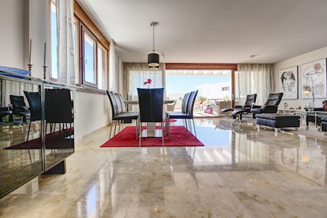 property altos de los monteros