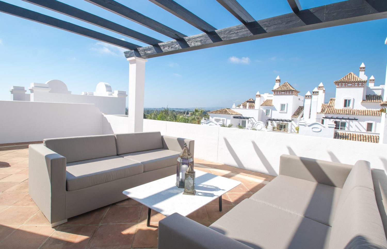 patio image new apartments marbella