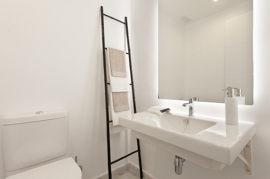 bathroom pic Contemporary Refurbished Apartments in Nueva Andalucia