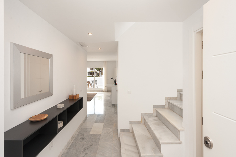 entrance pic Contemporary Refurbished Apartments in Nueva Andalucia