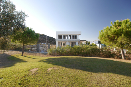 modern villas near la cala